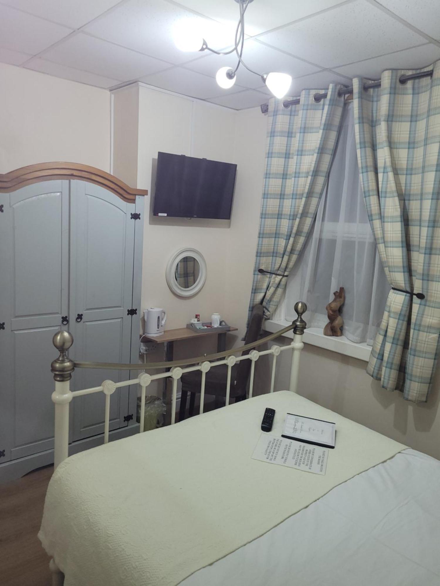 J'S Mayfair Guest House Blackpool Exterior foto