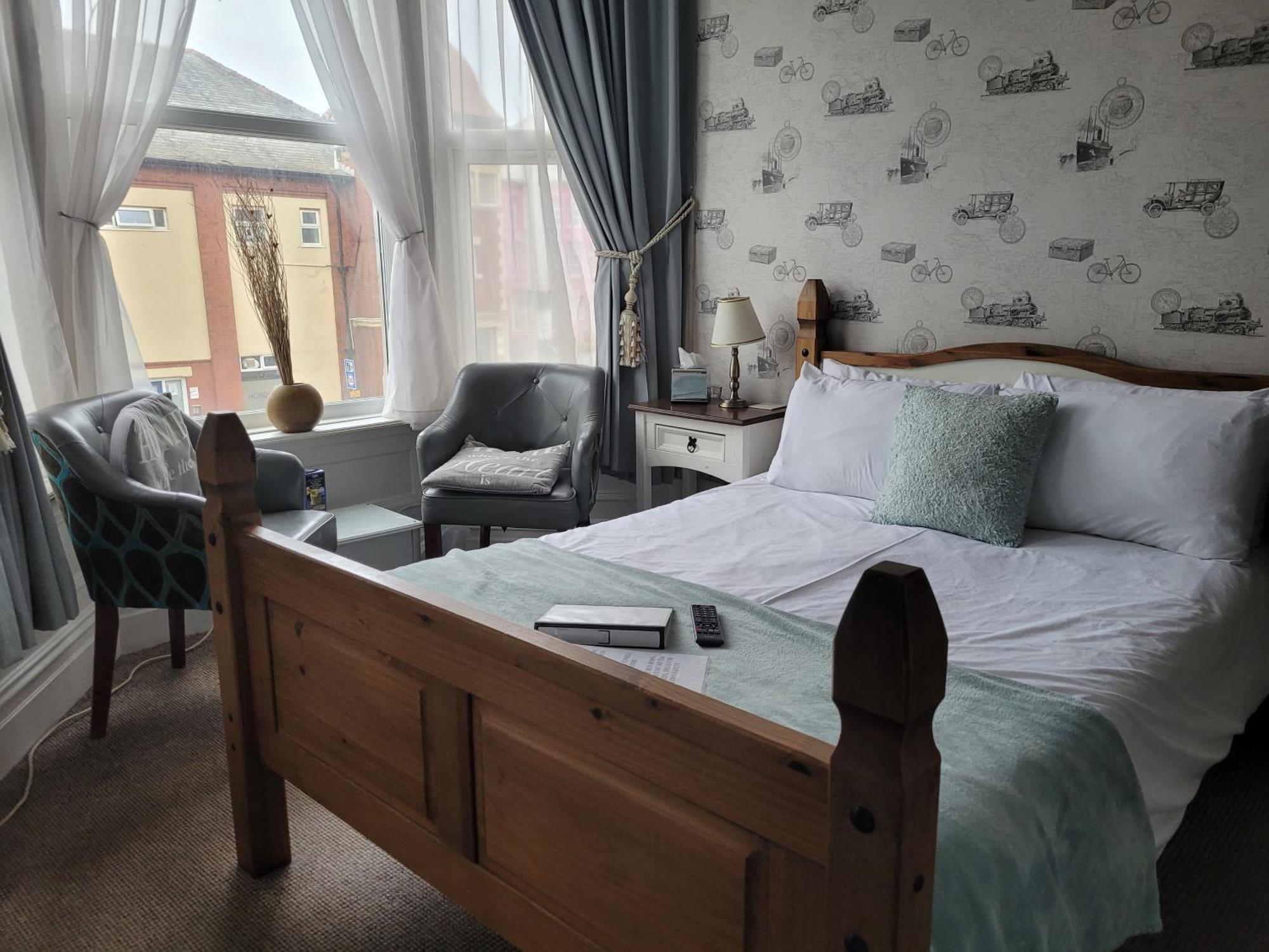 J'S Mayfair Guest House Blackpool Exterior foto