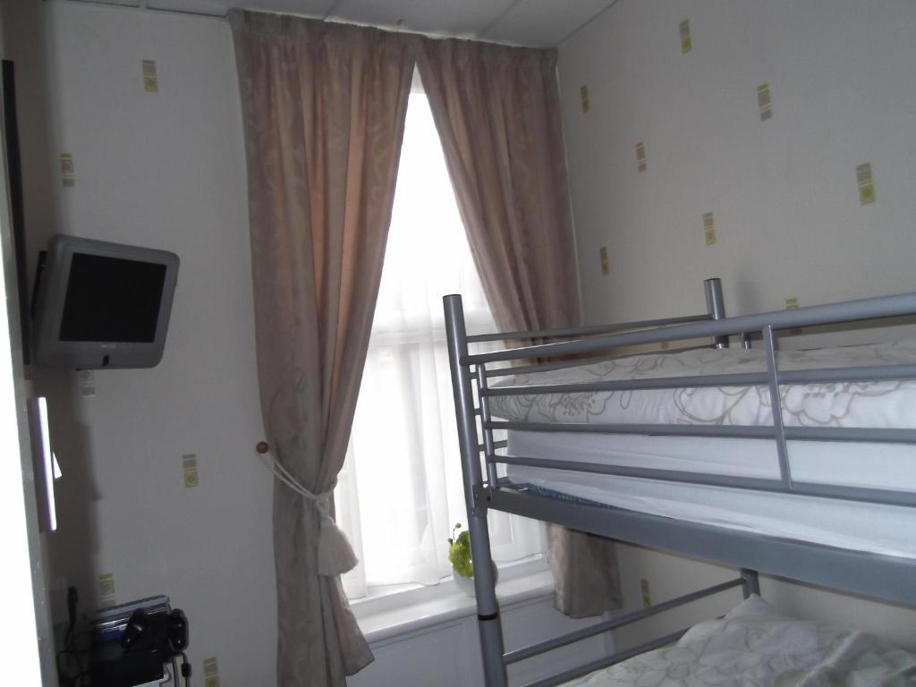 J'S Mayfair Guest House Blackpool Zimmer foto